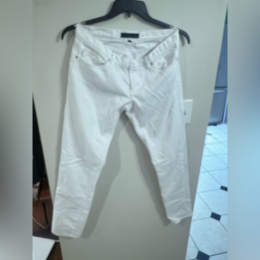 Juicy Couture White straight leg Jean